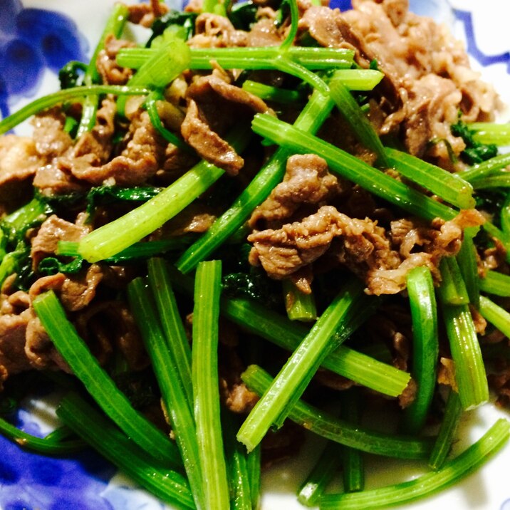 ガサツ料理 セロリ大量消費 牛肉のオイスター炒め レシピ 作り方 By 水酉 楽天レシピ ガサツ料理 セロリ大量消費 牛肉のオイスター炒め レシピ 作り方 By 水酉 楽天レシピ